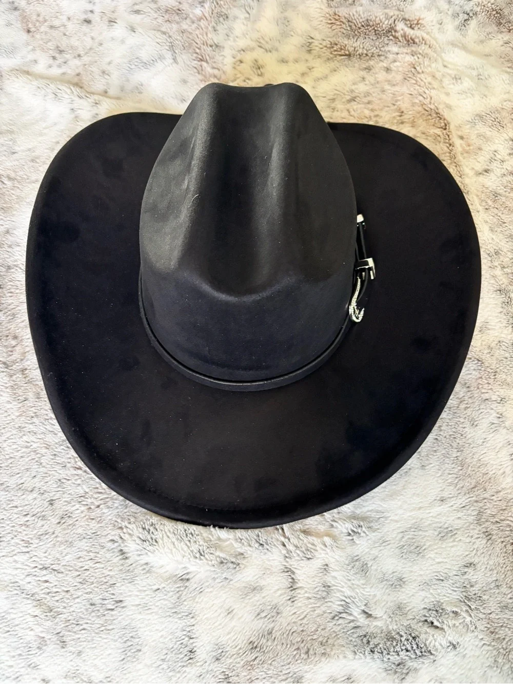 Women's Black Wide-Brim Faux Suede Felt Cowgirl Hat with Decorative Buckle Nwt